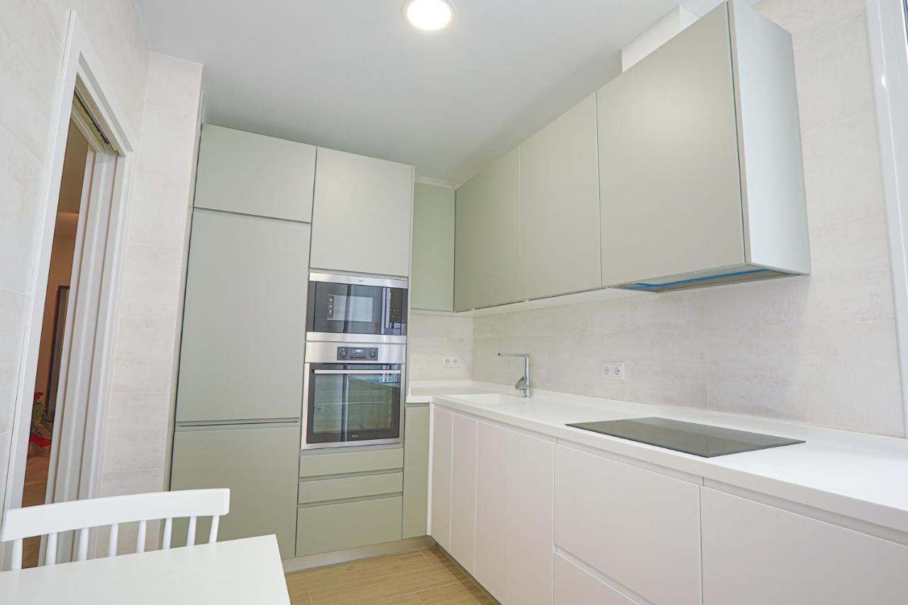Piso Triana, Apartment *
