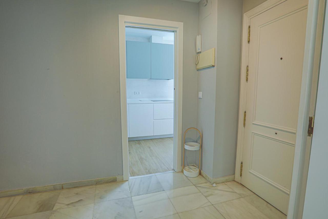 Piso Triana, Appartement *