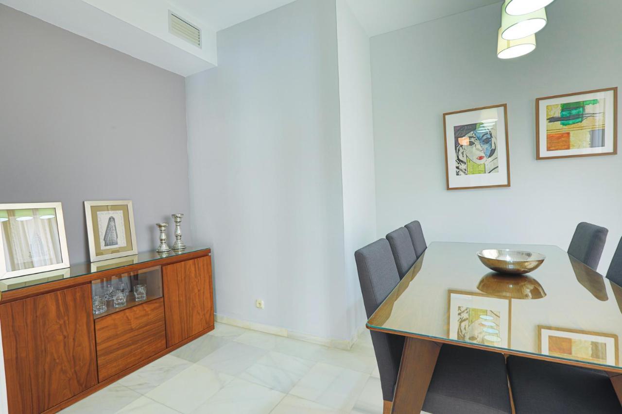 Piso Triana, Appartement *